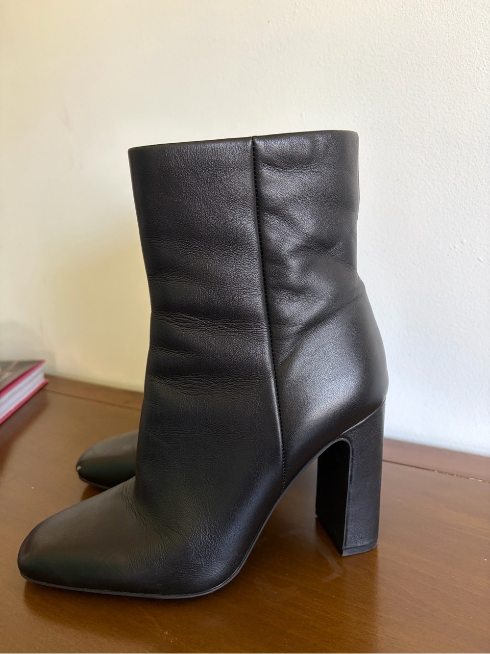 Steve Madden Allison Black Leather Square Toe Ankle Bootie Block Heel Zip